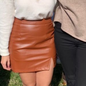 Corte Vegan Brown Mini Skirt